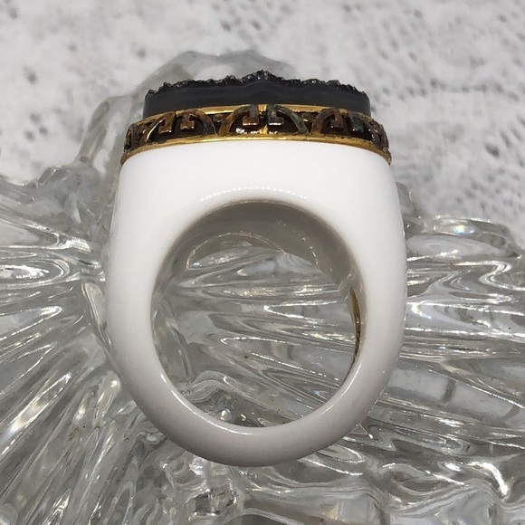 Retro style sparkling druzy sterling silver dressy statement size style ring. - Picture 6 of 7